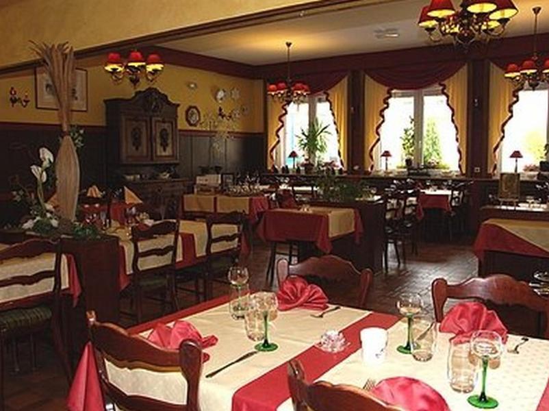 La Table Alsacienne 호텔 Farébersviller 외부 사진