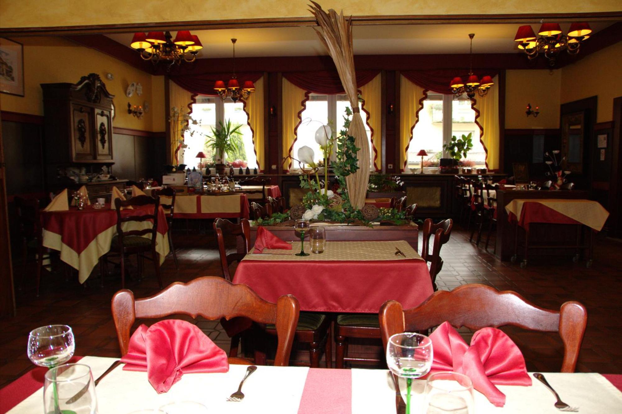 La Table Alsacienne 호텔 Farébersviller 외부 사진